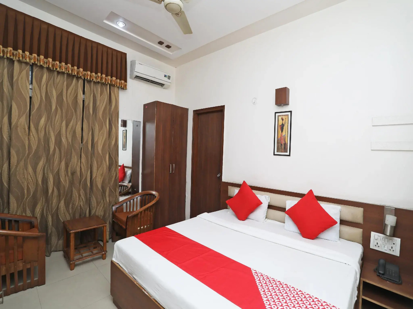 OYO 38103 Hotel Shubham