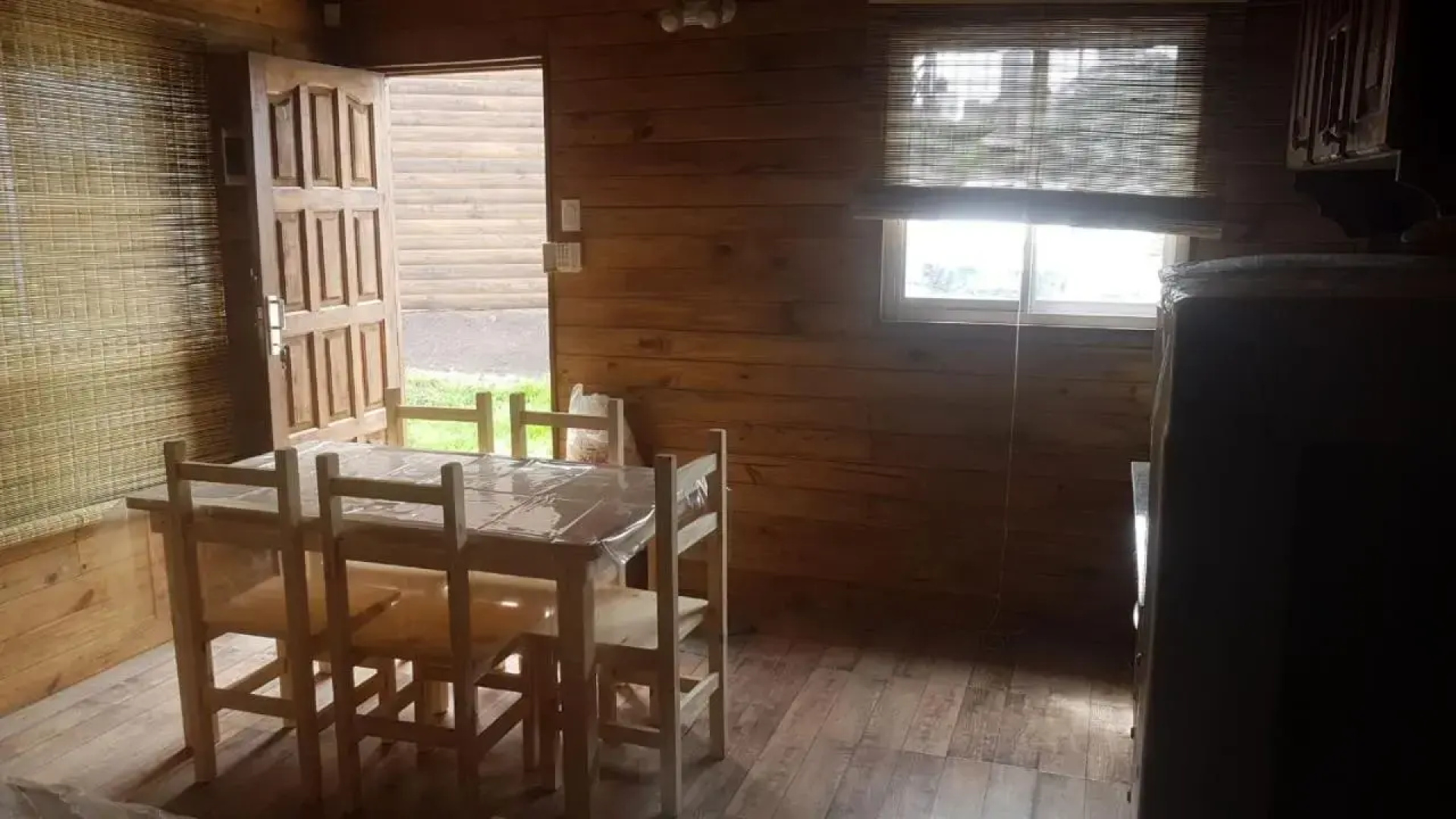Cabaña Small acantilados