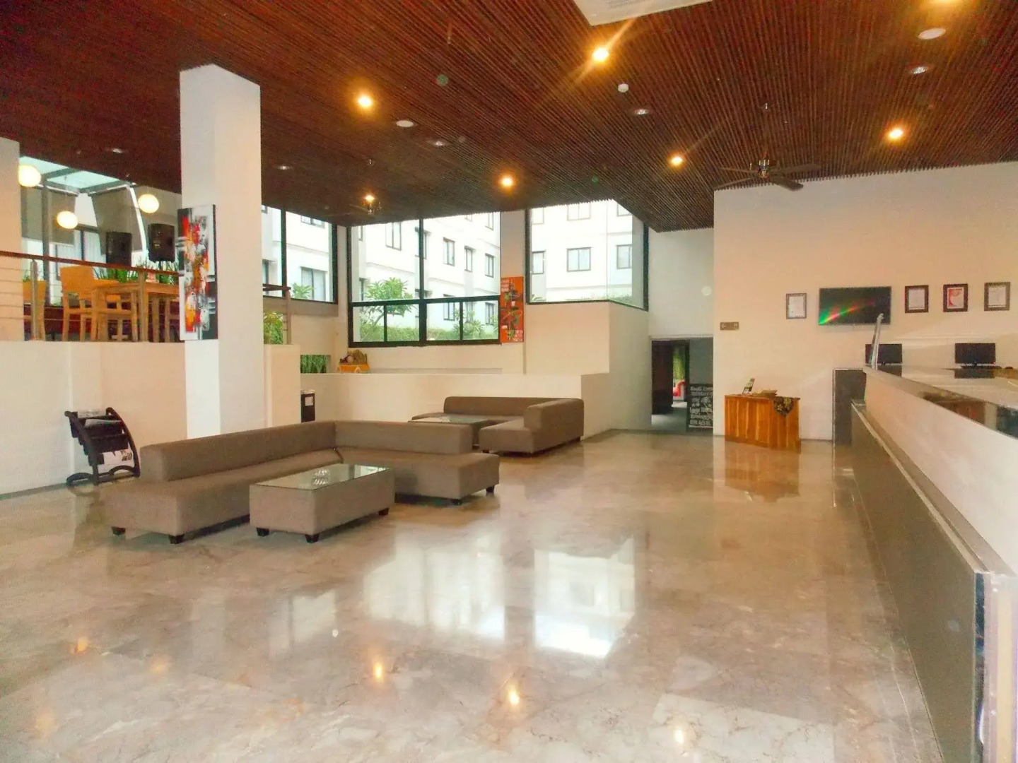 Hotel Dafam Savvoya Seminyak