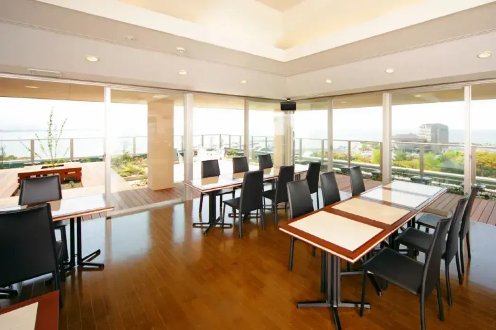 Green Hotel Yes Nagahama Minatokan