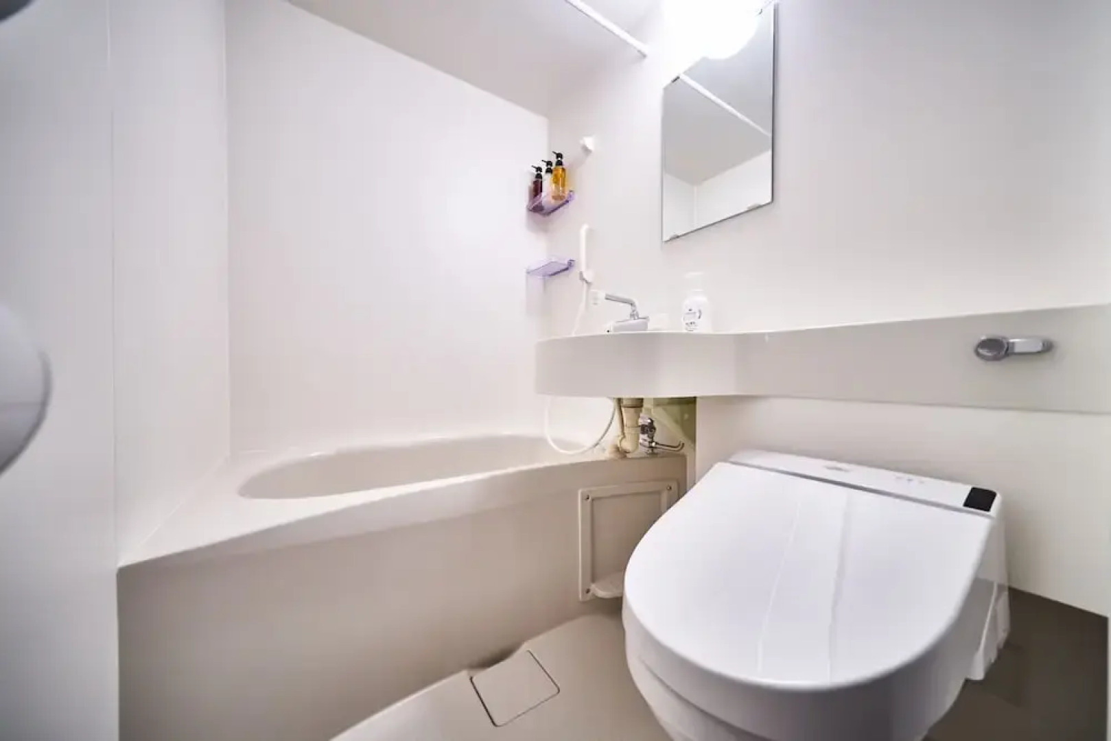 &And Hostel Shinsaibashi East