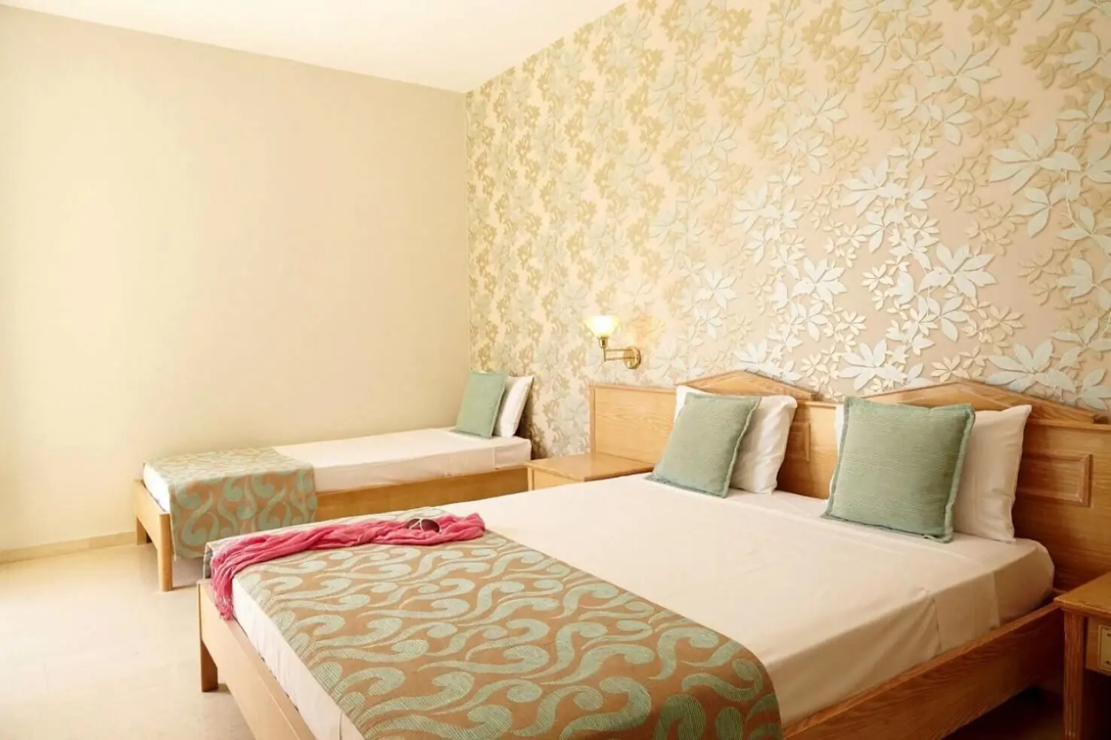Arion Palace Hotel