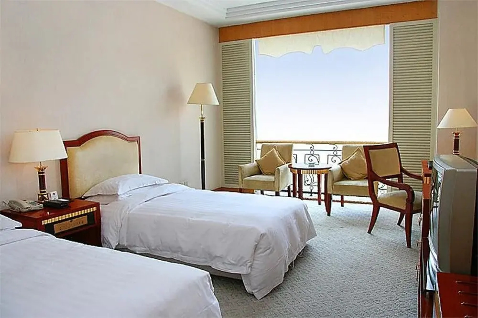 Tianjin Tianbao International Hotel