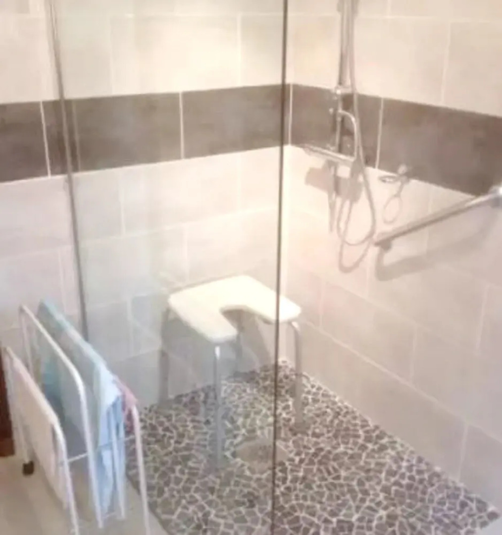 Villa With 2 Bedrooms in Vélines, With Private Pool and Furnished Gard