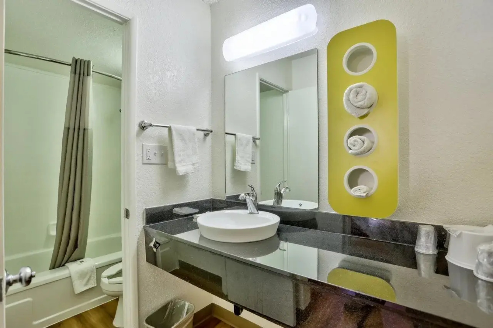 Motel 6 Flagstaff East - Lucky Lane