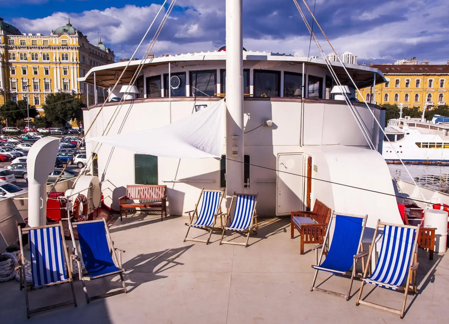 Botel Marina - Hostel