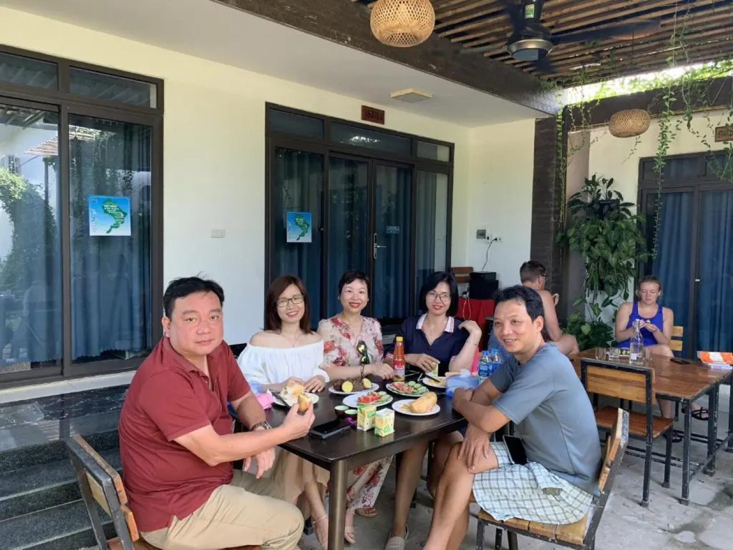 Co To Center Homestay