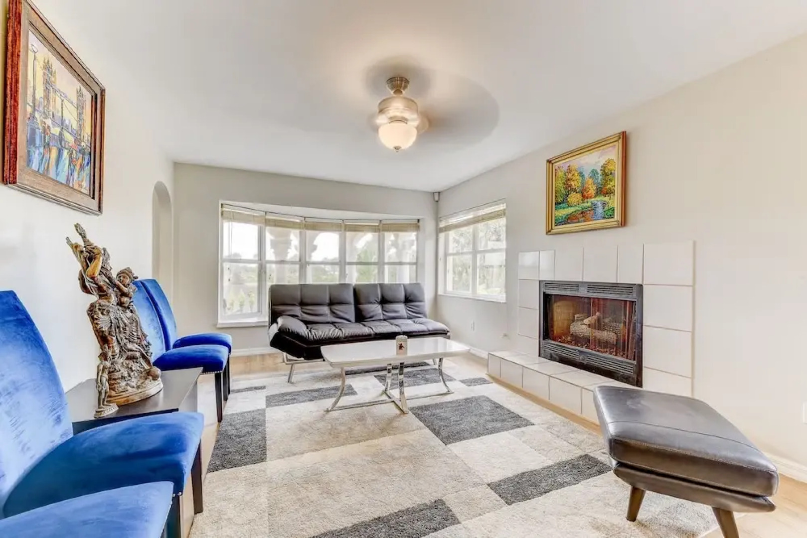 Castle by the Sea by Vtrips