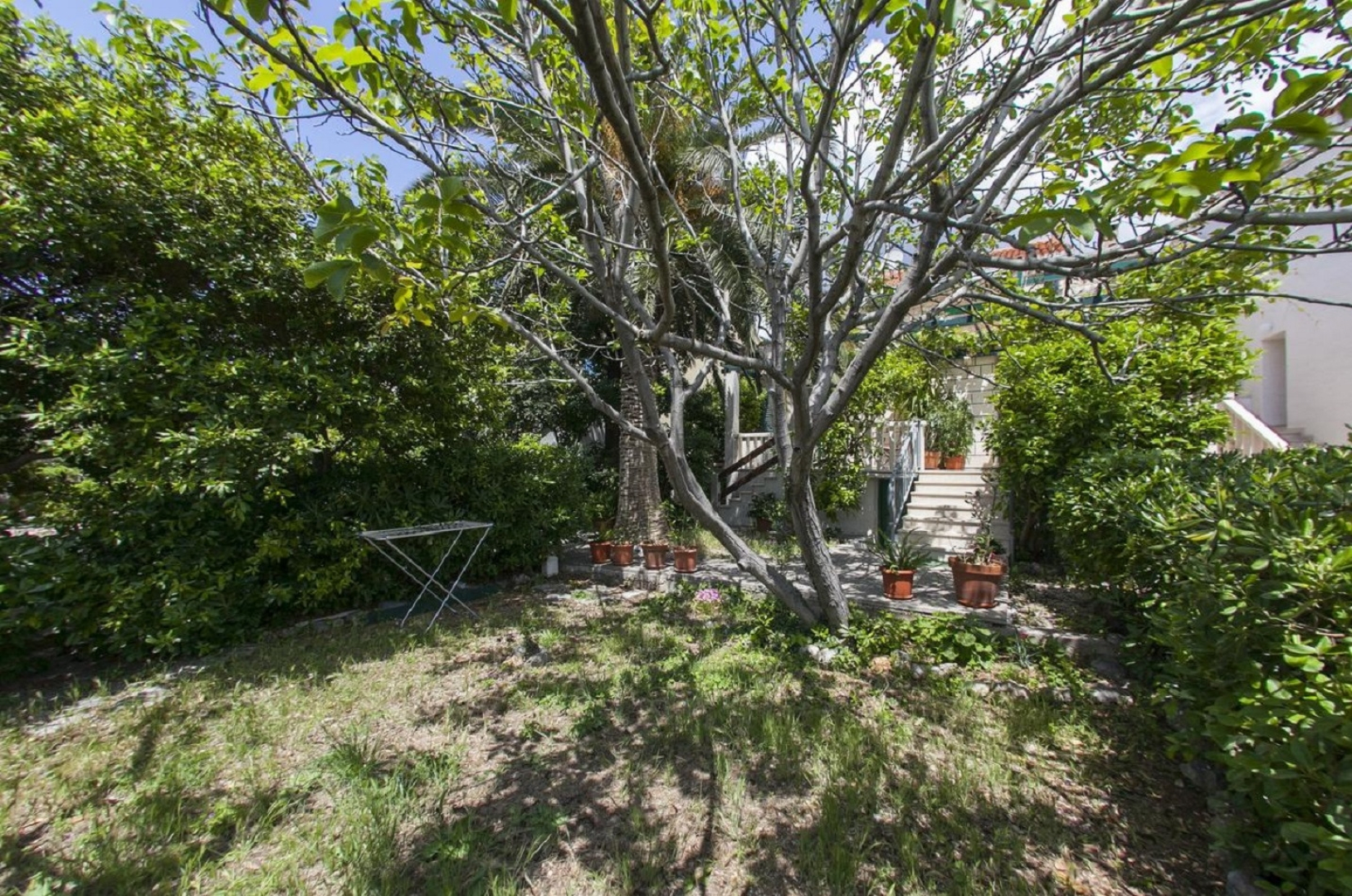 Studio apartment Cvita - 150 m from pebble beach: SA3 Bol, Island Brac