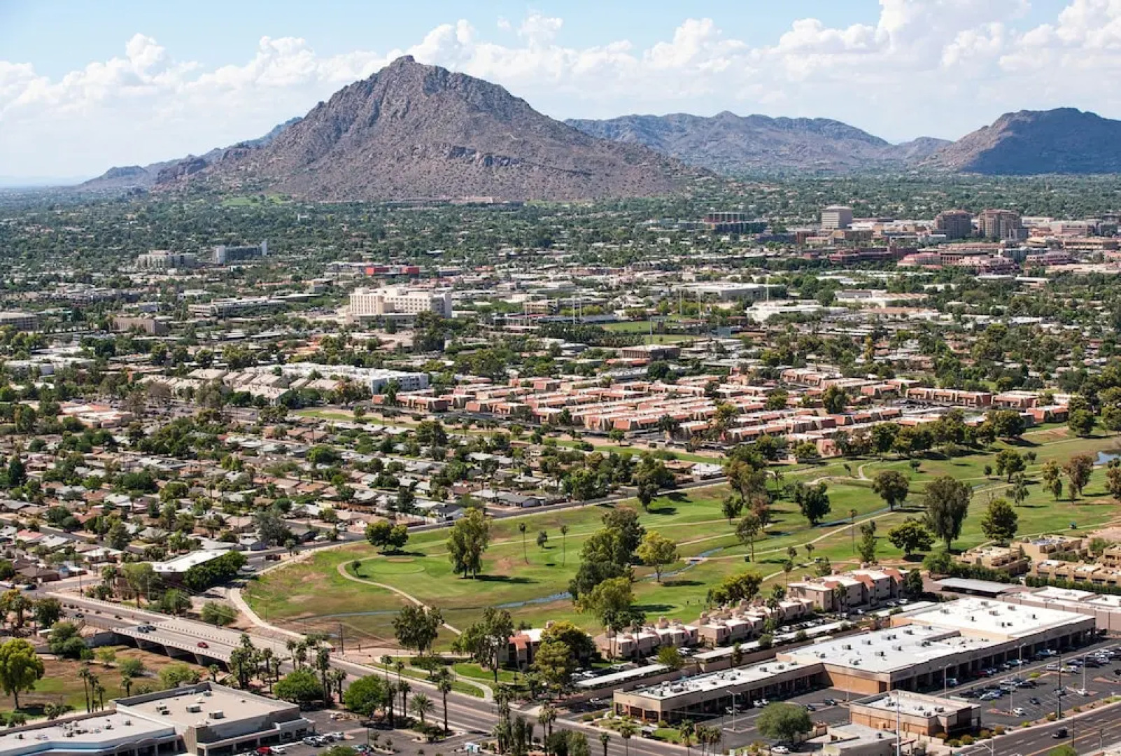 Surprise Escape 2 BR by Casago