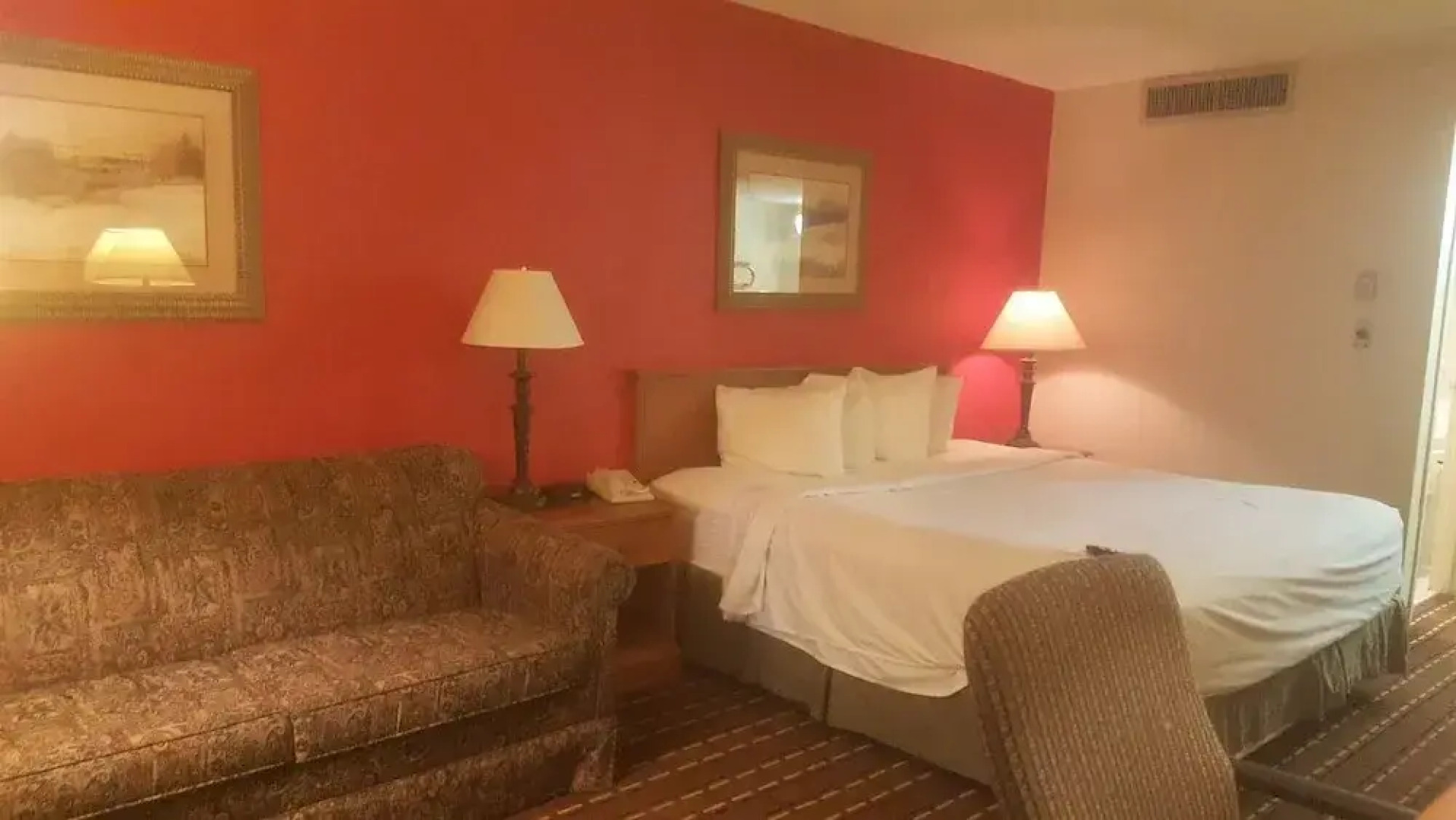 Salina Ambassador Hotel and Conference Center