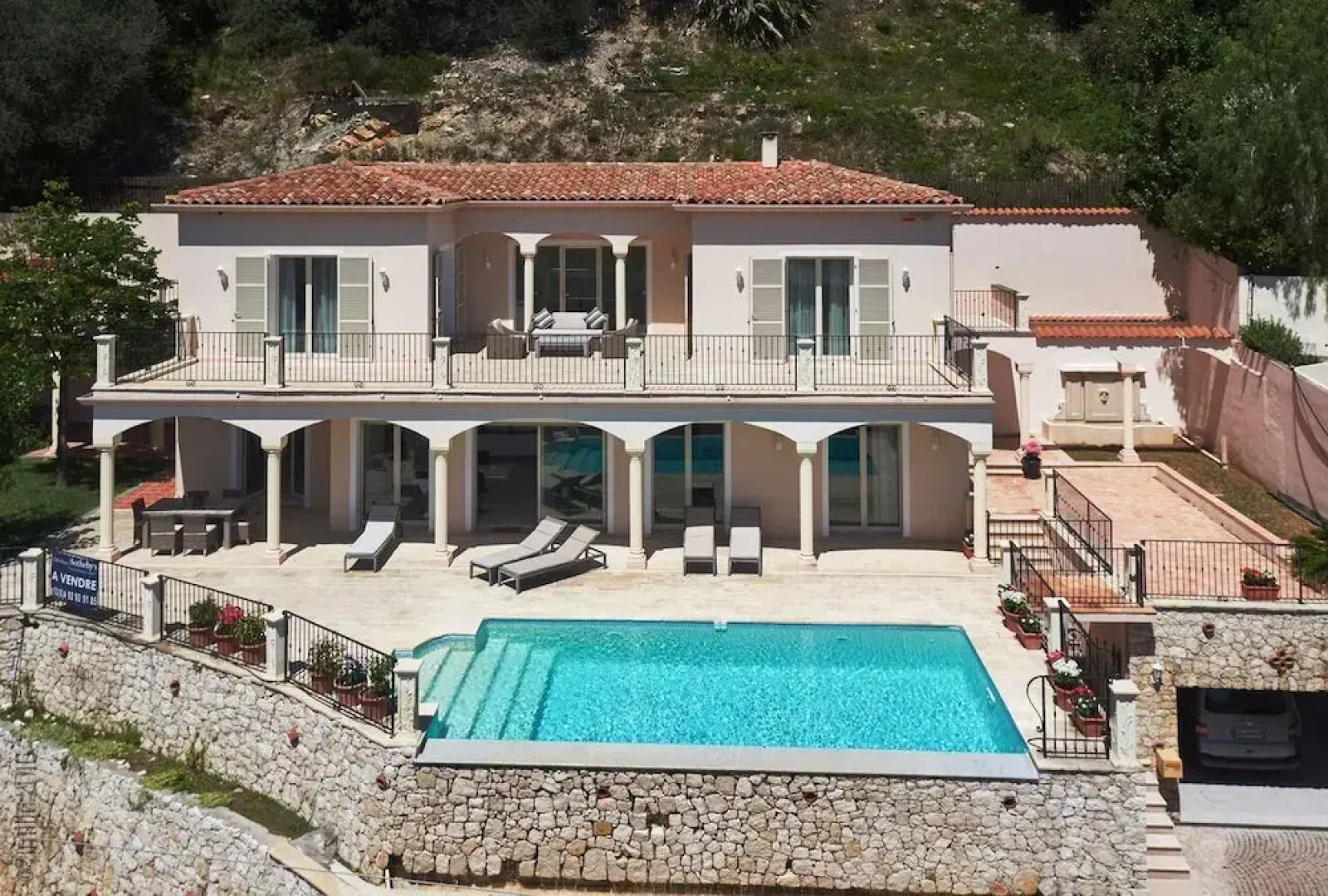 2131 Avenue de Lattre de Tassigny