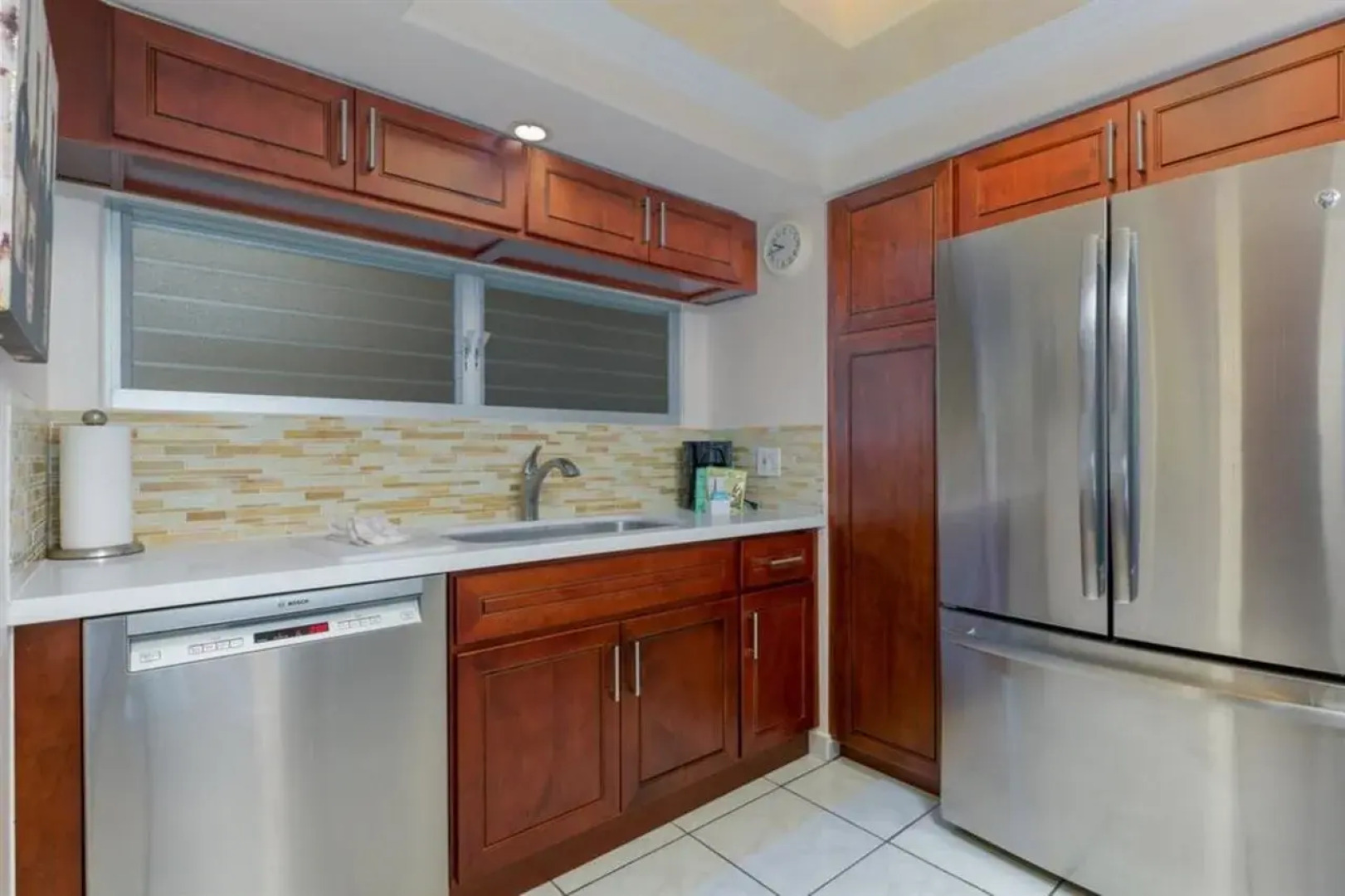 Castle Waikīkī Shore