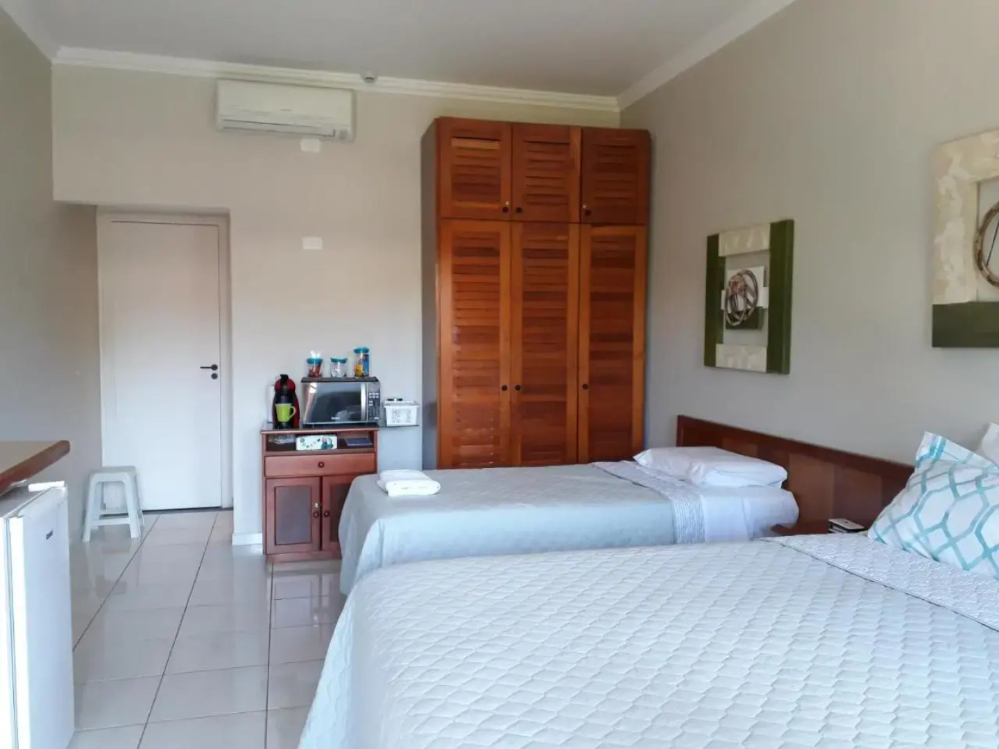 Condominio Amarilis Flat