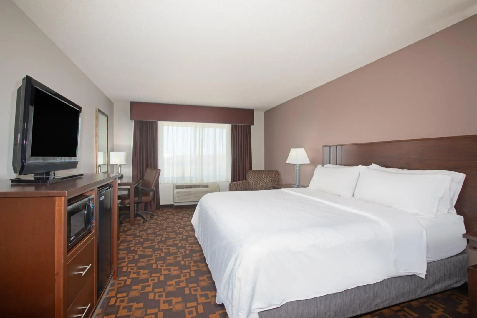 Holiday Inn Express & Suites Yankton by IHG
