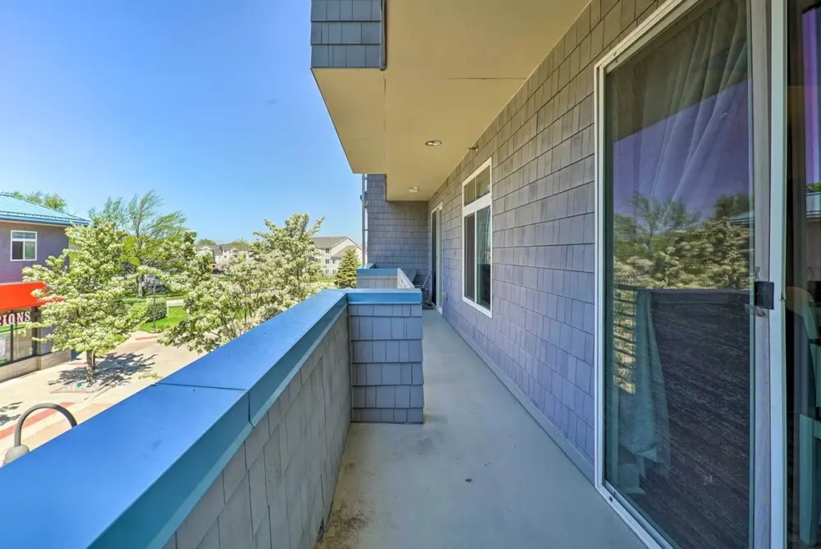 Grand Haven Condo - Walk to Nearby Hot Spots!