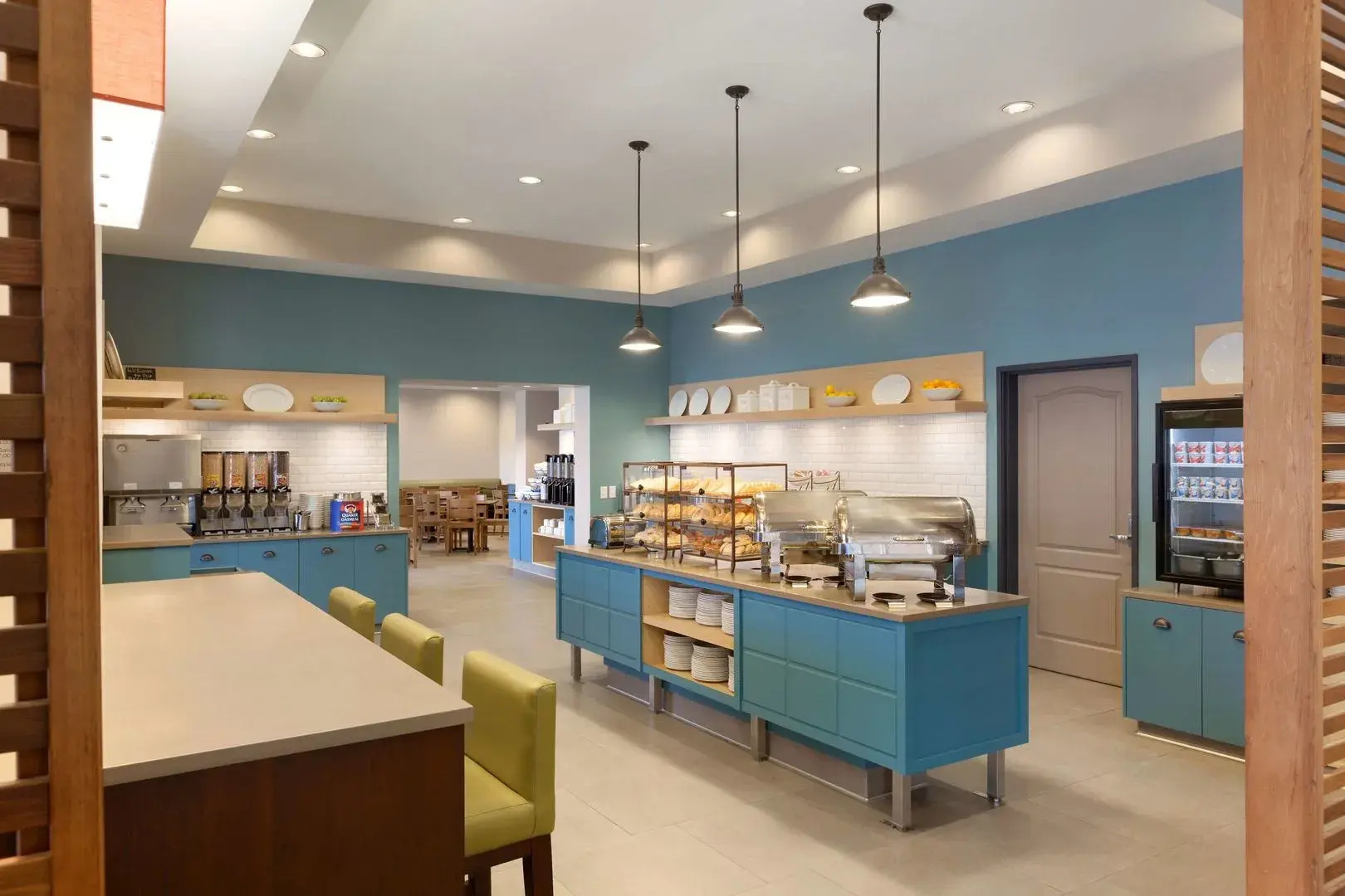 Country Inn & Suites by Radisson, Bloomington at Mall of America, MN