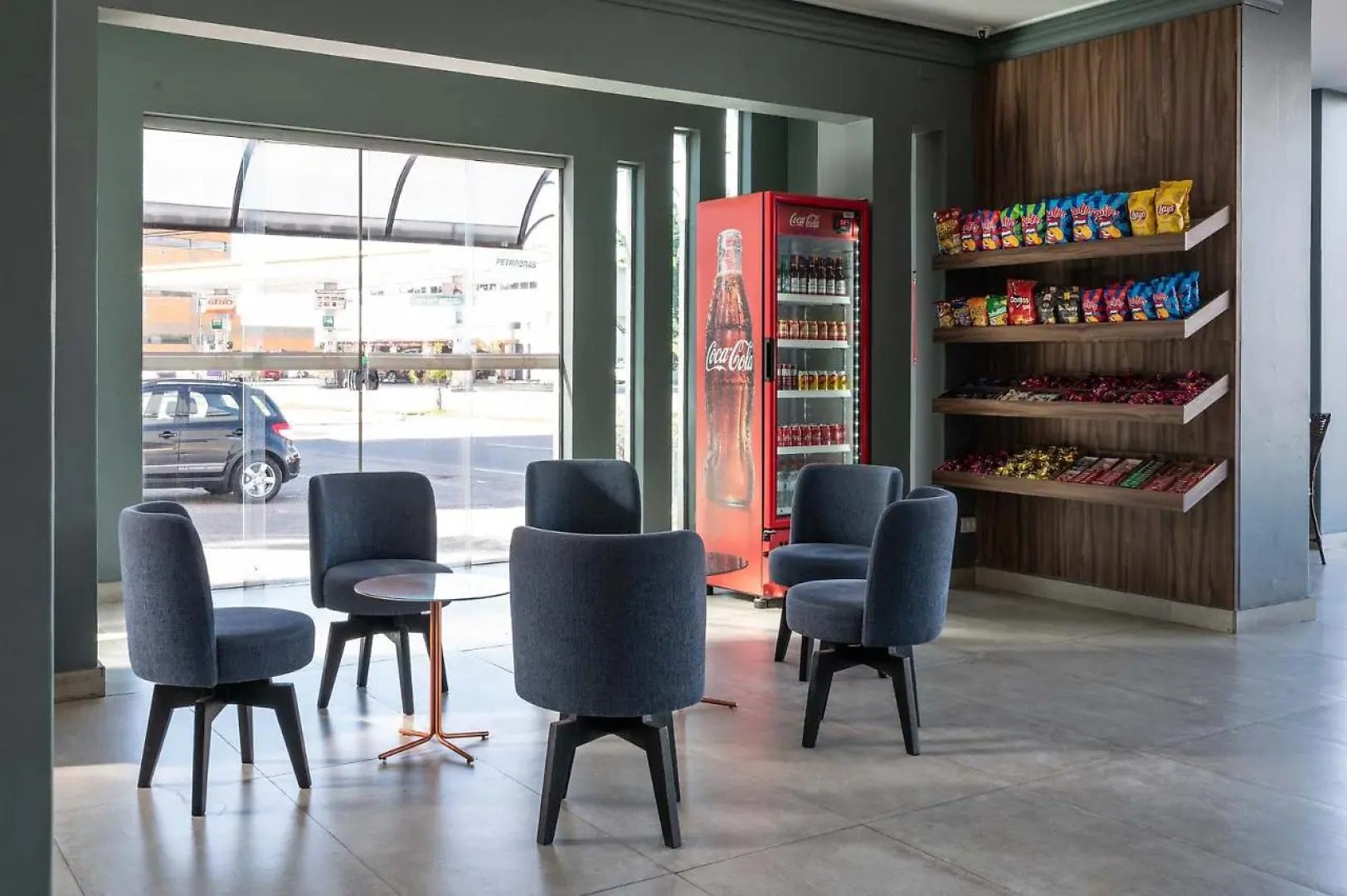 Carlton Express Italian Três Corações