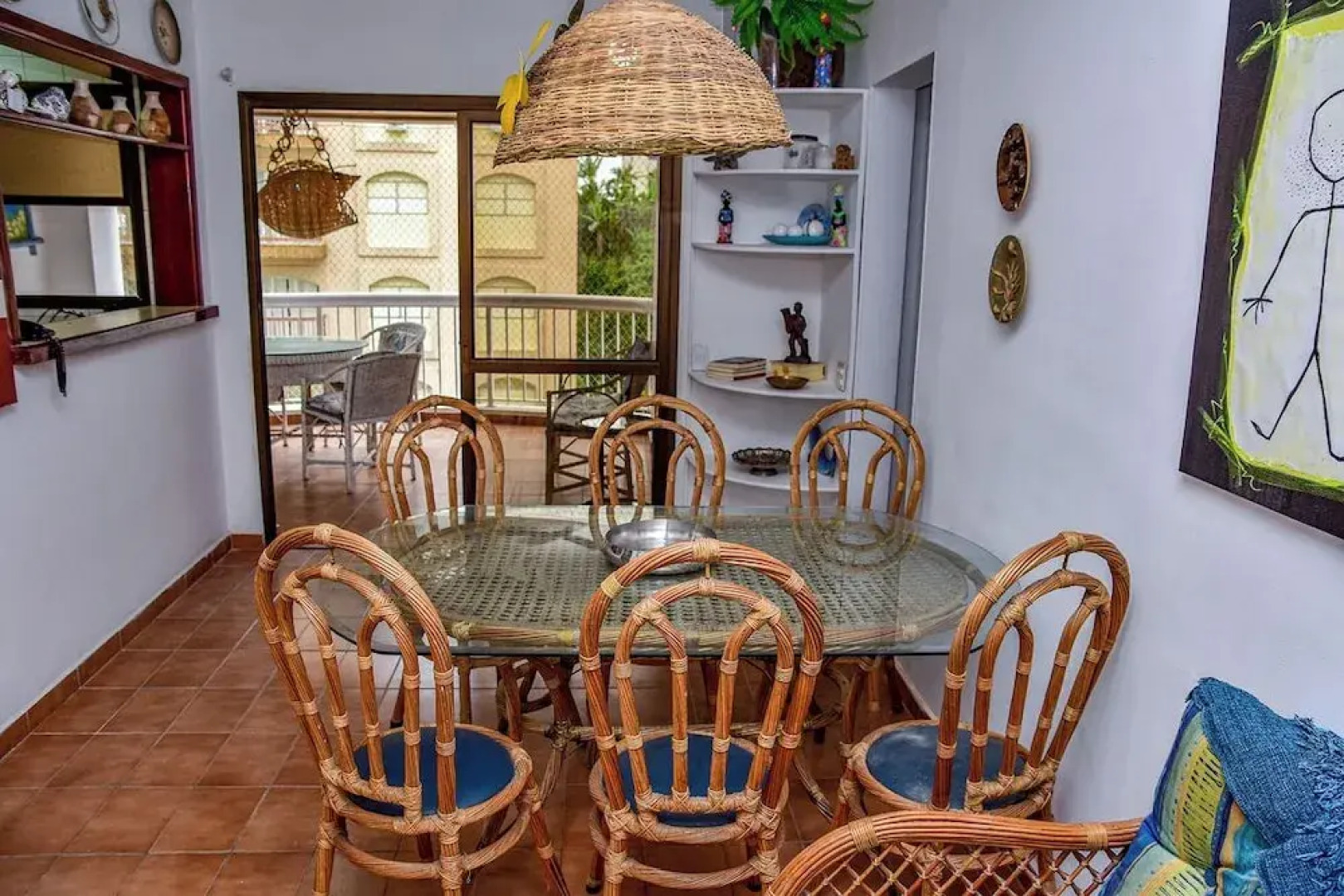 Flat com Piscina e Lazer na Praia de Pitangueiras