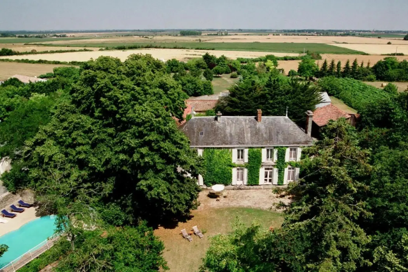 Château de l Abbaye de Moreilles