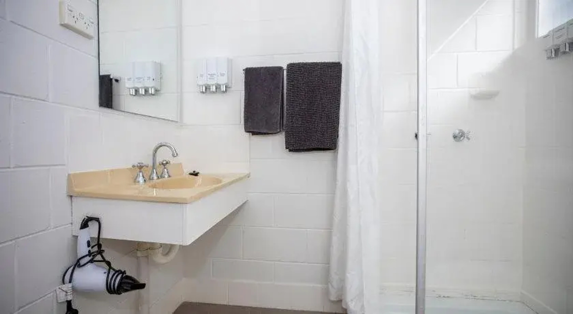 Banjo Paterson Motor Inn