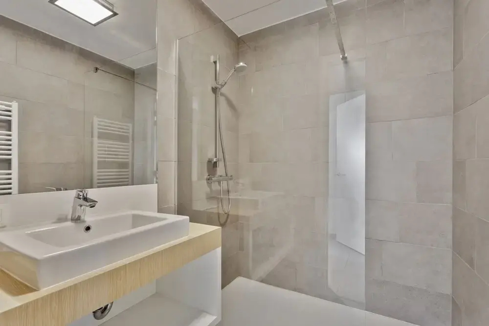 Belcasa Family Suites & Lofts