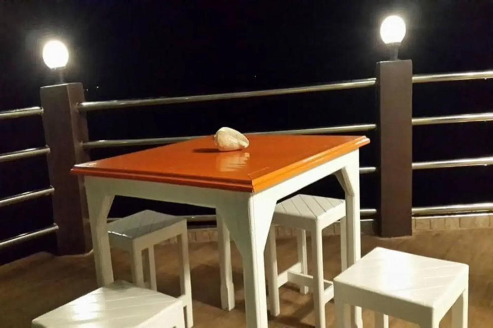 Yellow House Koh Sichang