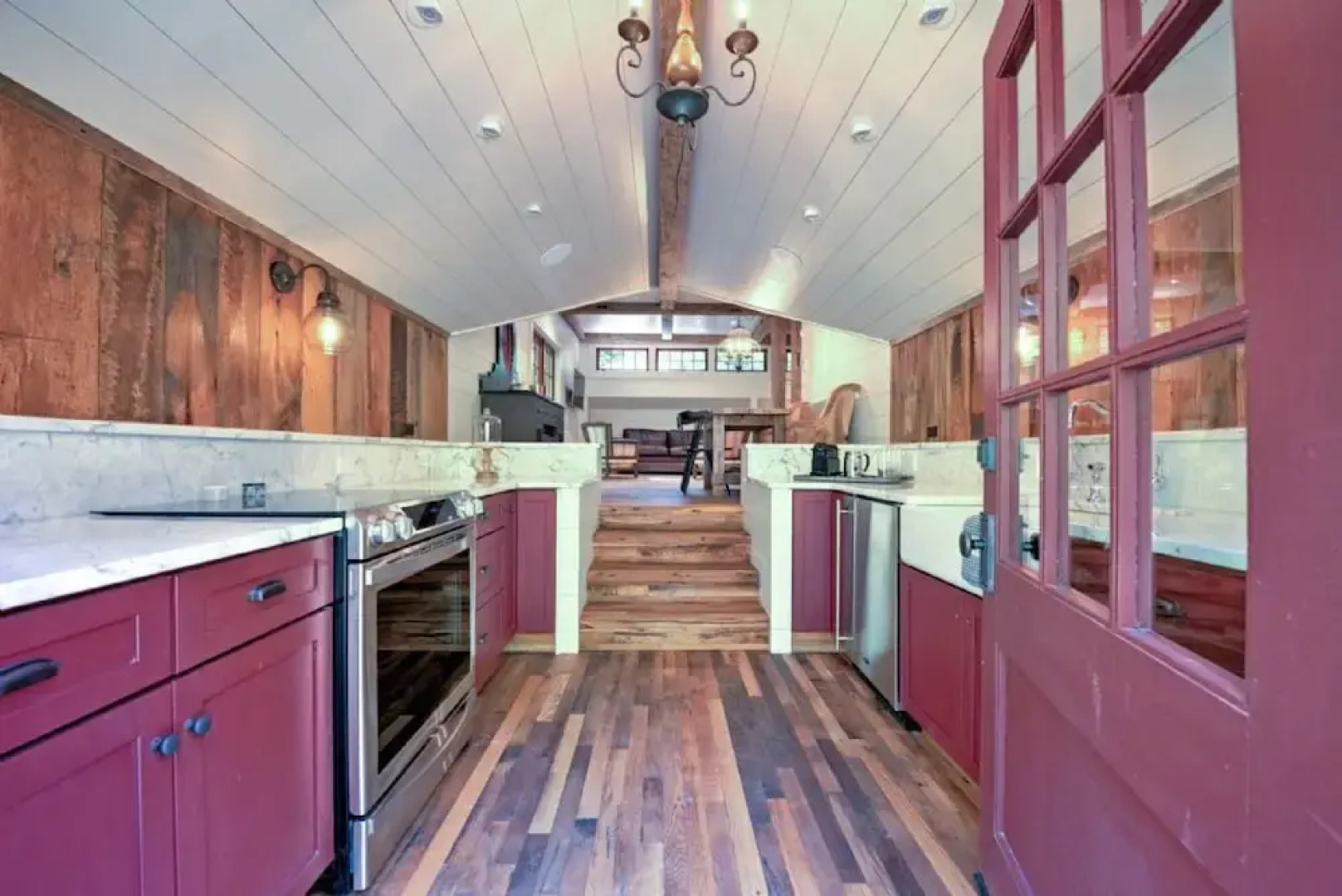 Storybrooke Place 5 Bedrooms 3.5 Bathrooms Home