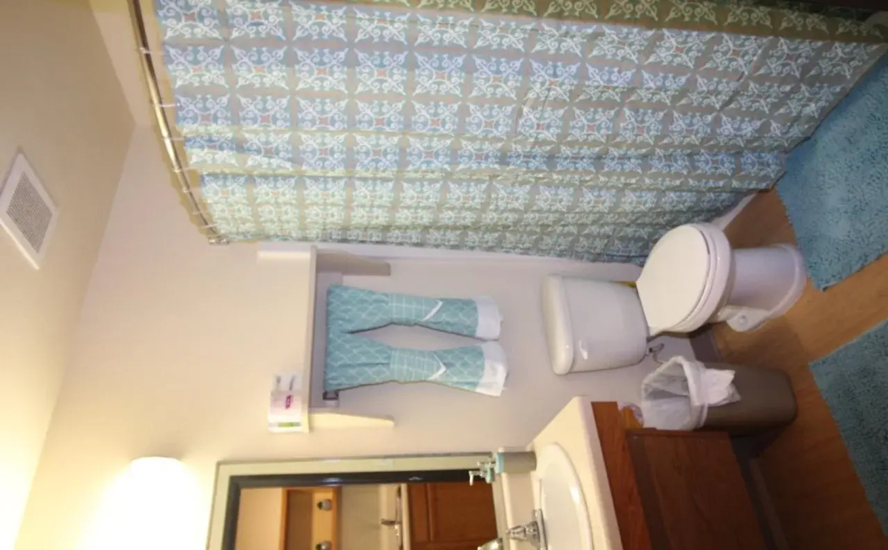 Amelia Extended Stay & Hotel