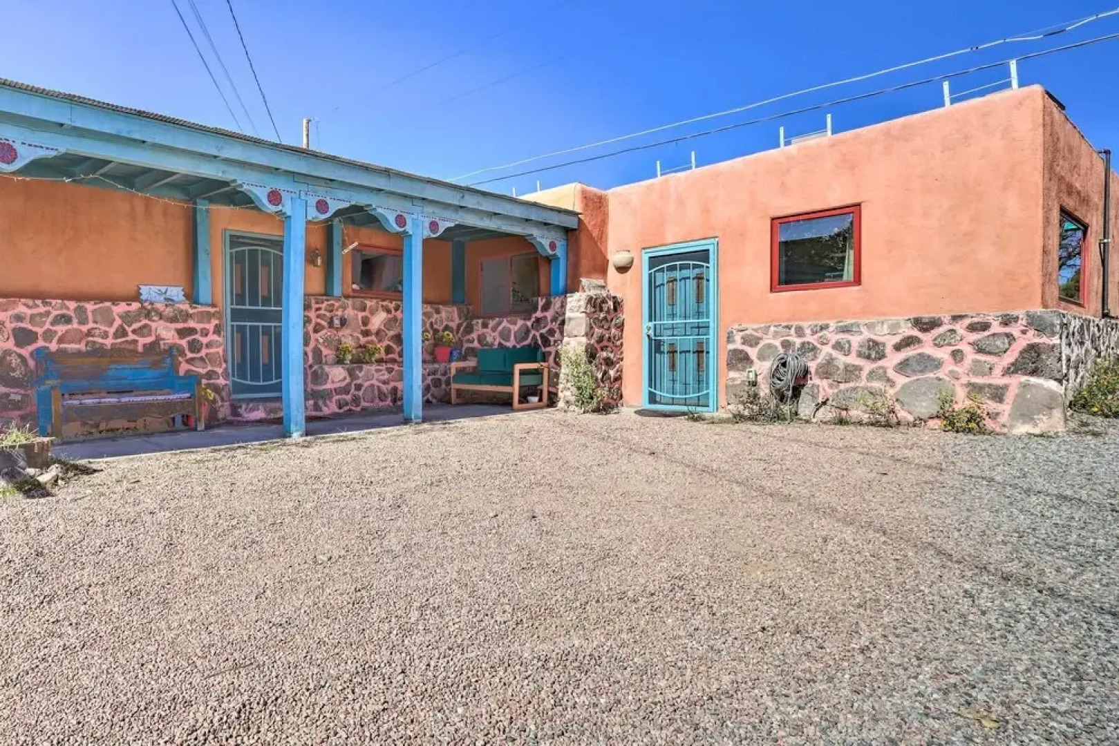 Unique Santa Cruz Studio ~ 25 Mi to Santa Fe