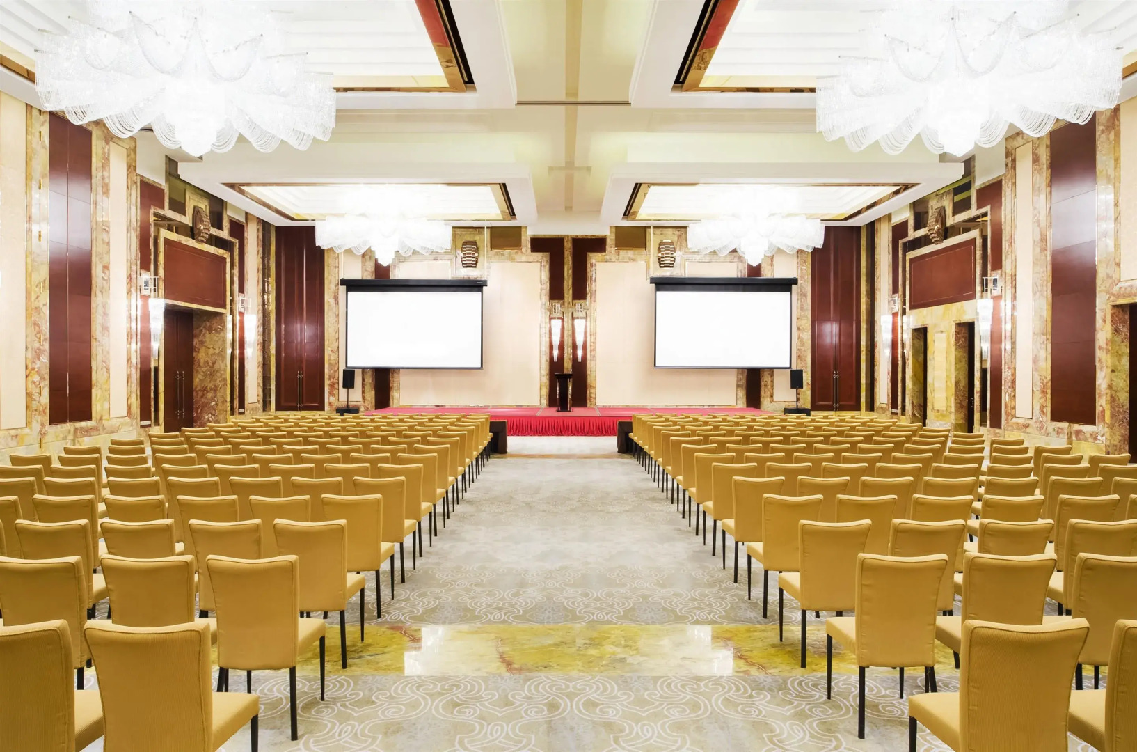 Sheraton Qingdao Jiaozhou Hotel