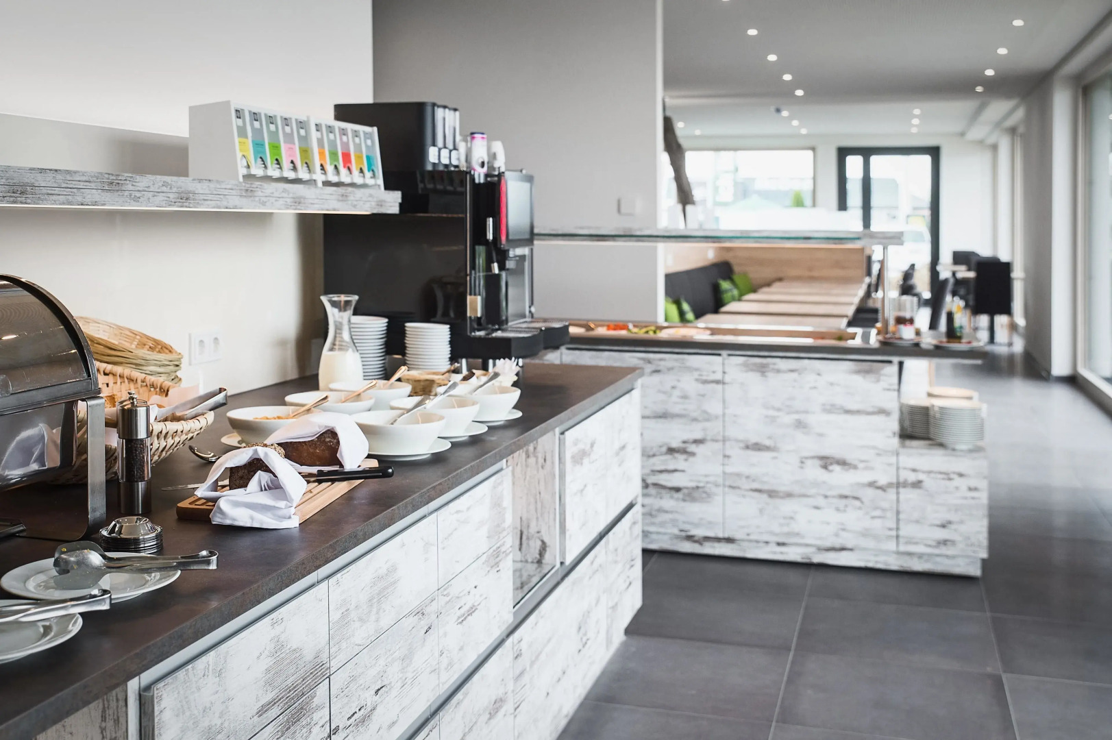 Alb Inn – Hotel & Apartments