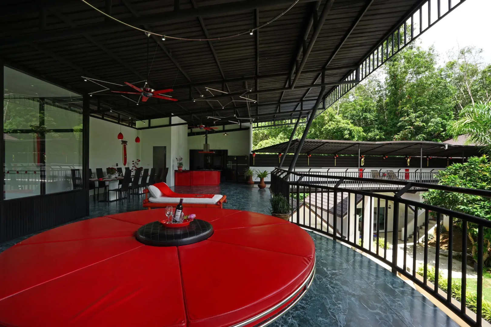 Villa Nap Dau 8 Bedrooms