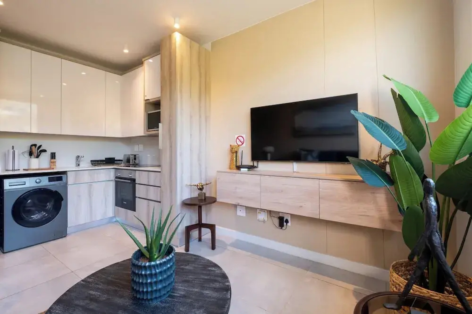 230 Zimbali Lakes Boulevard Suites