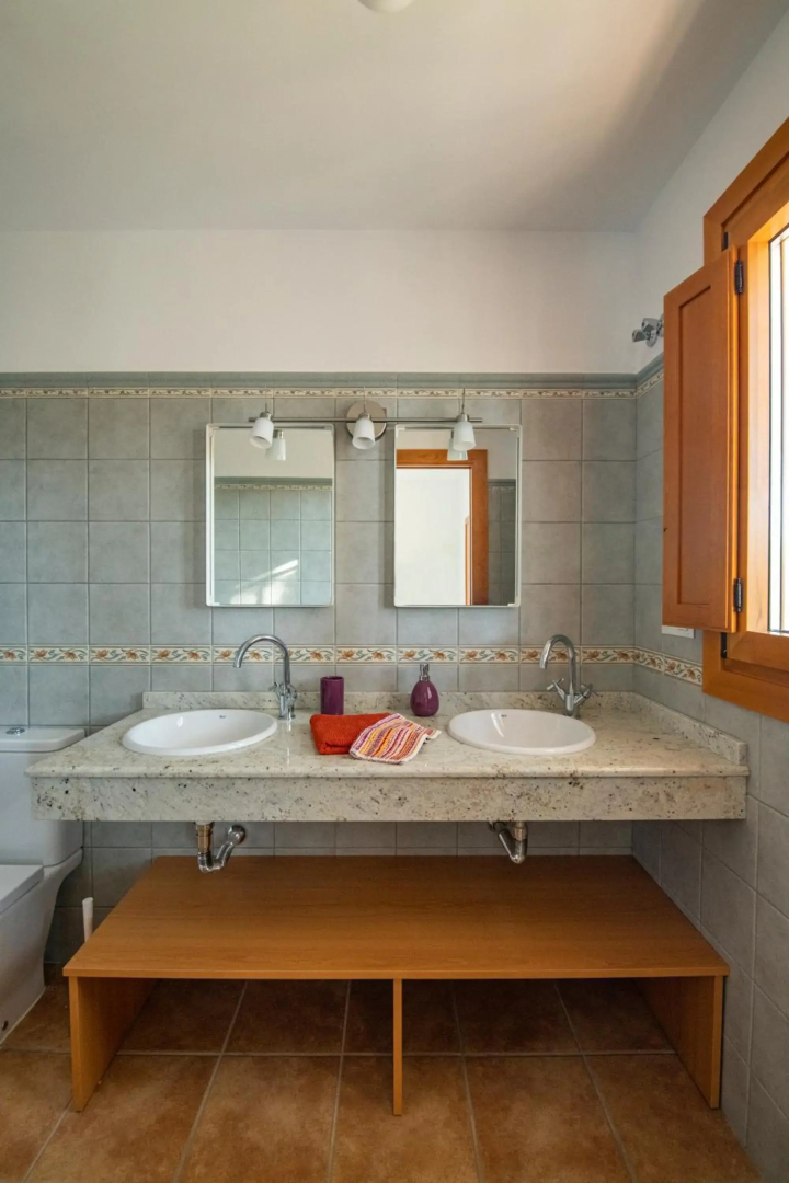 Casa Grande / Rosas Cantares