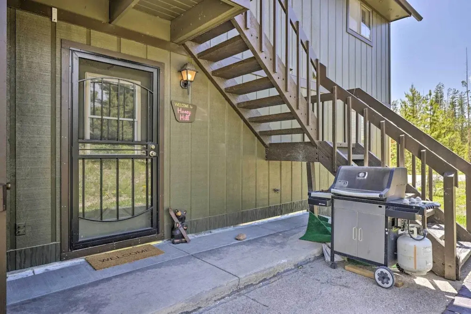 Grand Lake Condo w/ Mountain Views: Walk to Lake!