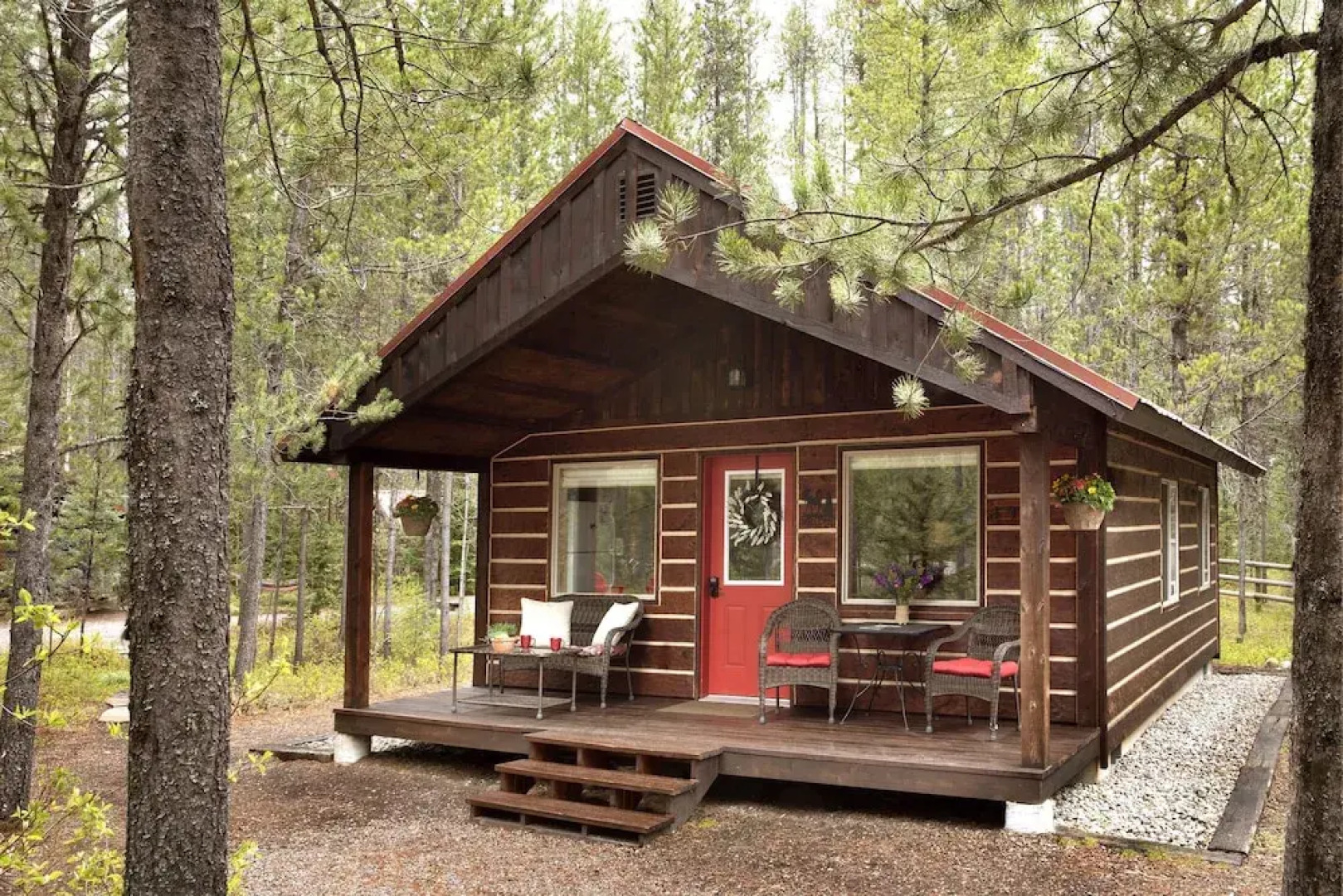 The Reclusive Moose Cabins