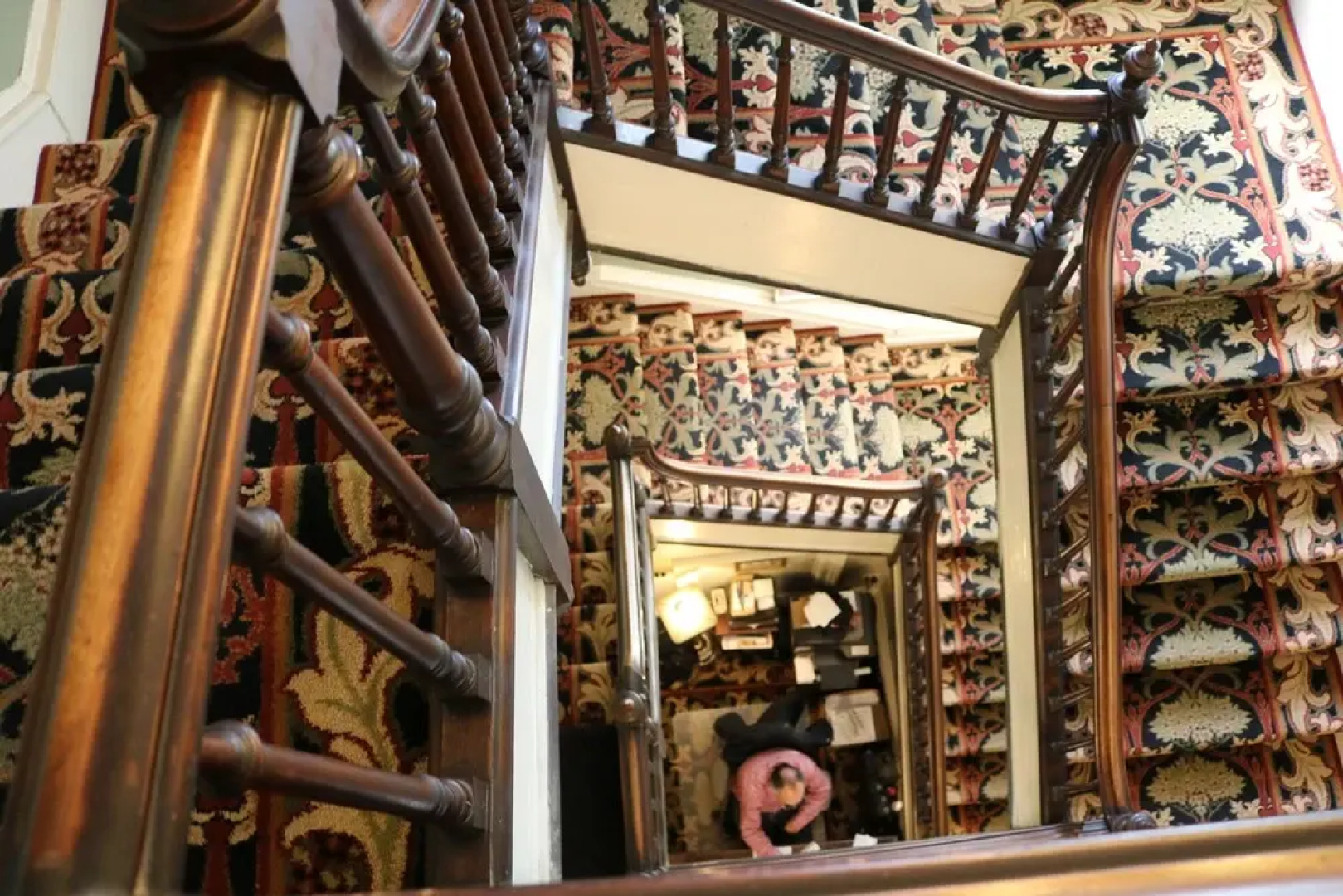 The DeBary Inn