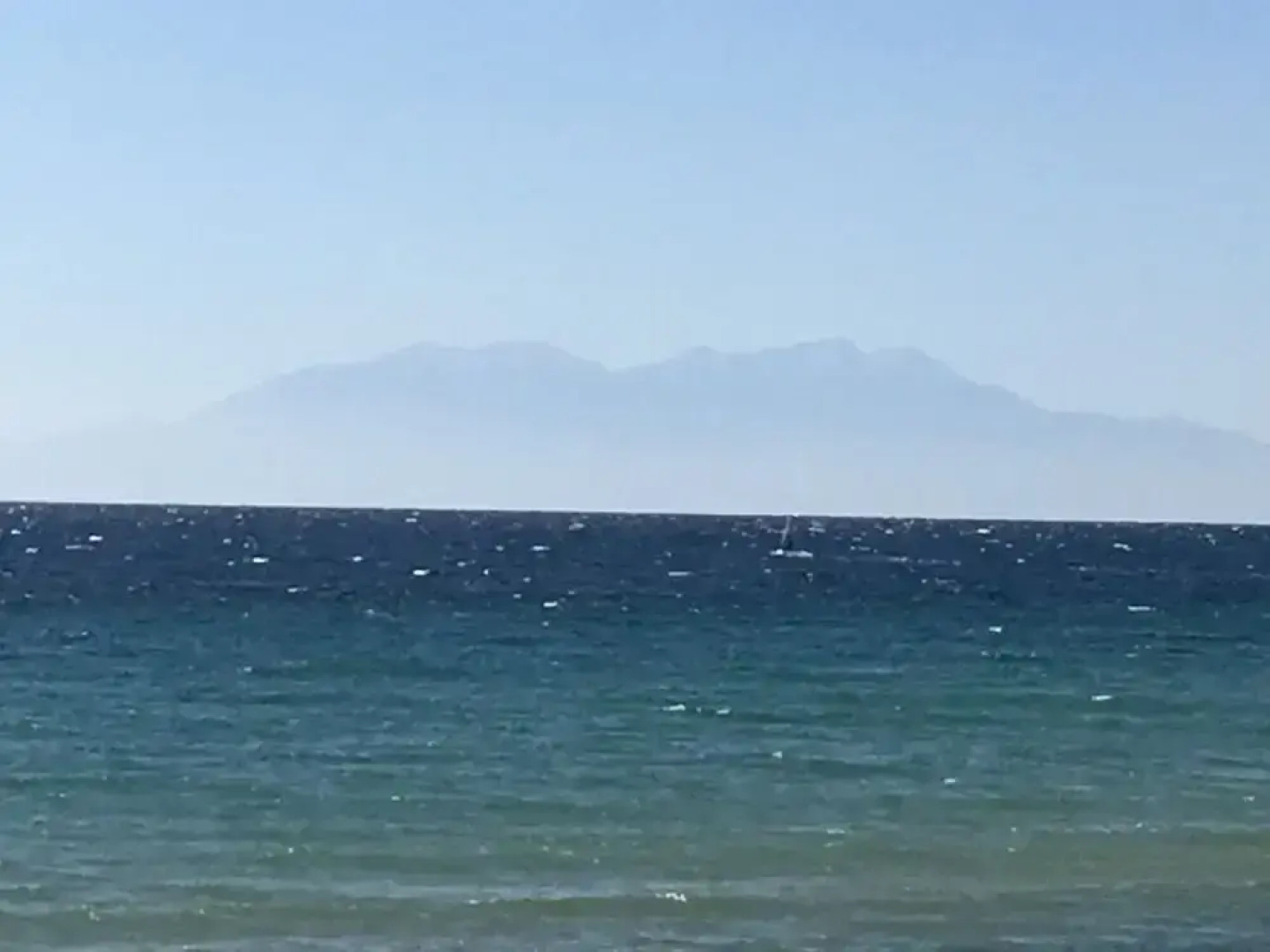 AM Beach House near Sea