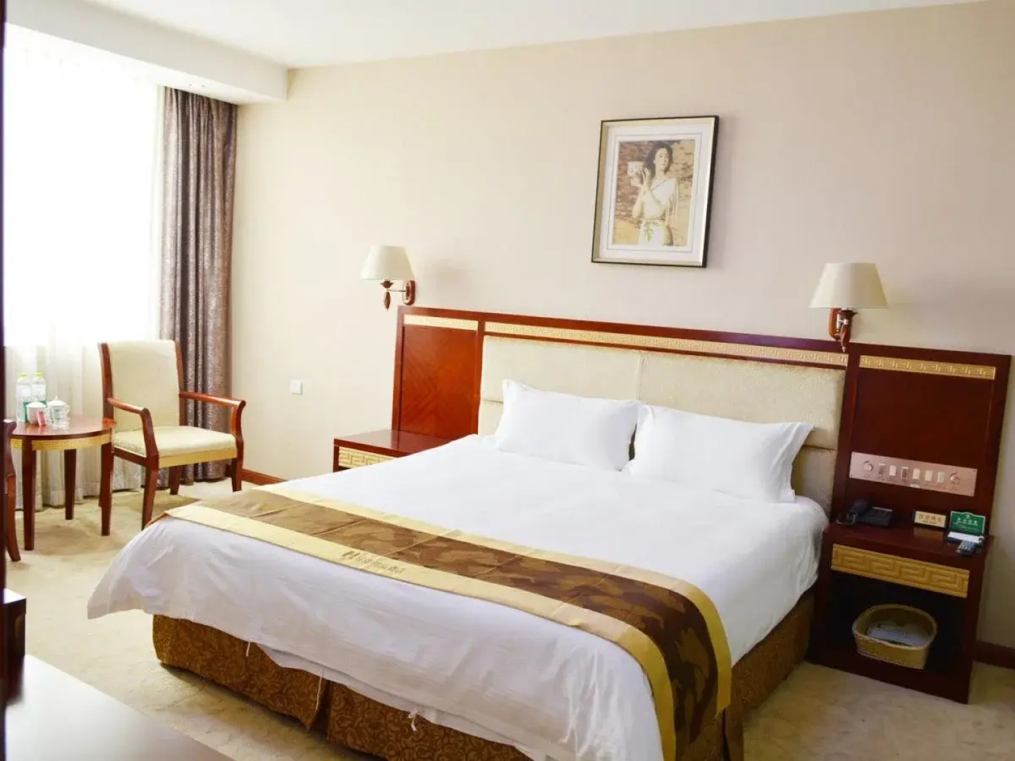 Greentree Alliance Hezhou Babu District Lingfeng Square Hotel