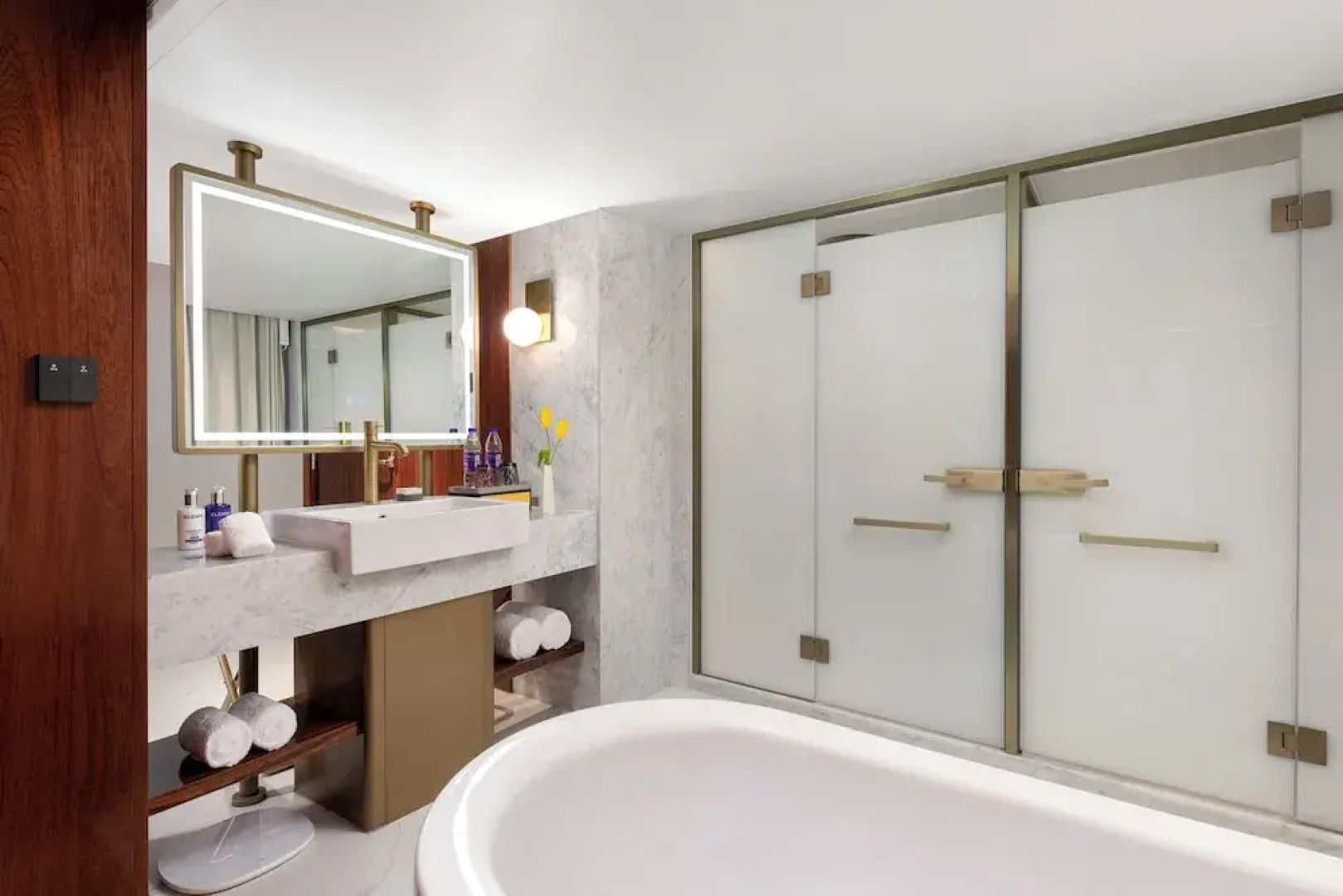 Voco Lianyungang Star Of Haizhoubay by IHG