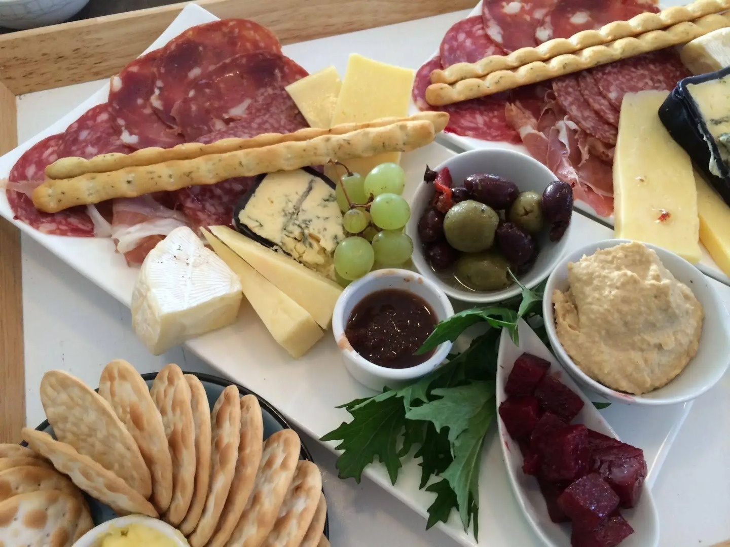 Harpers On The Beach