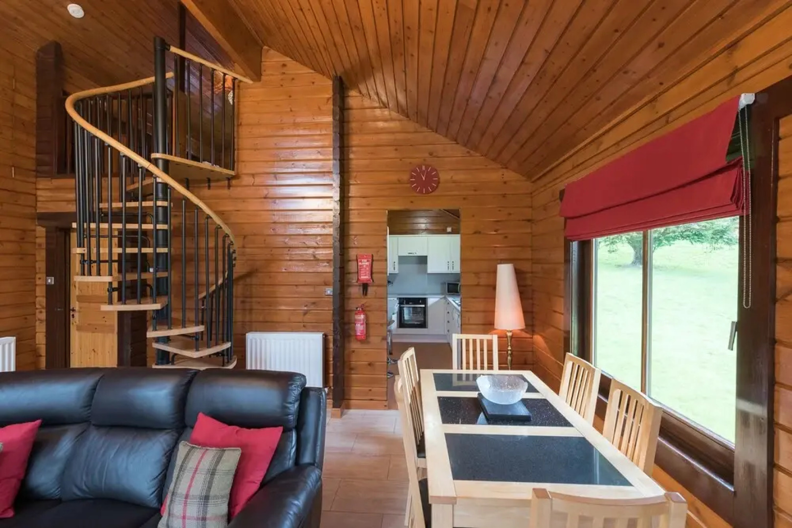 Lady Galloway Lodge 29 with Hot Tub, Newton Stewart