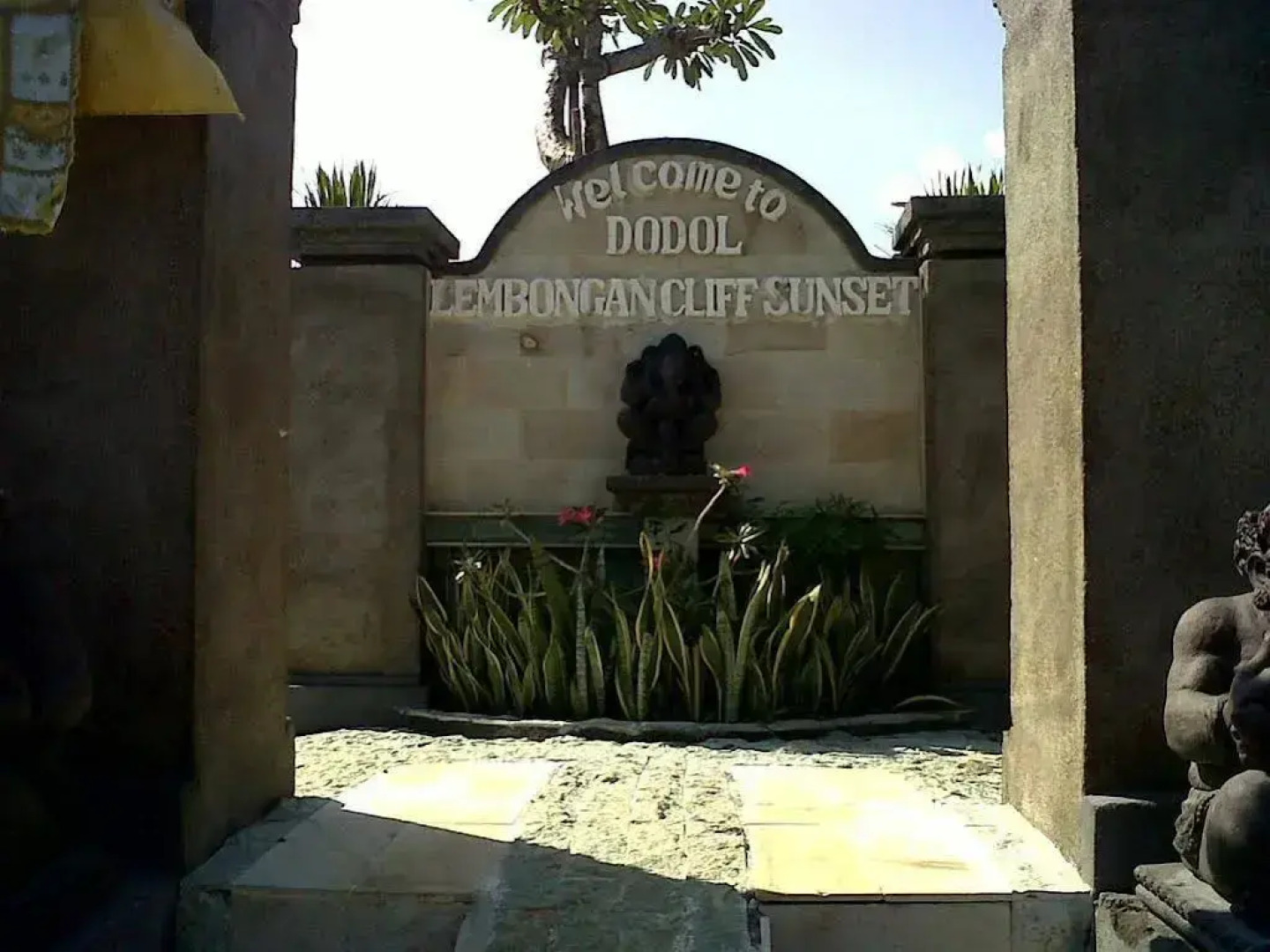 Dodol Lembongan Cliff Sunset