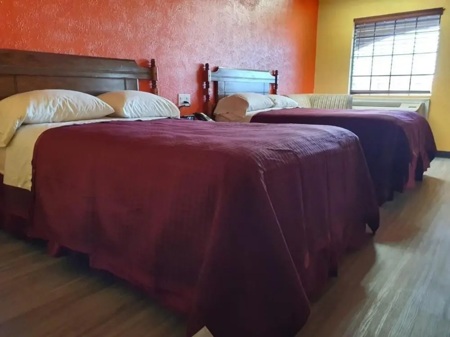 Chaparral Motel Victoria TX, Hwy 59