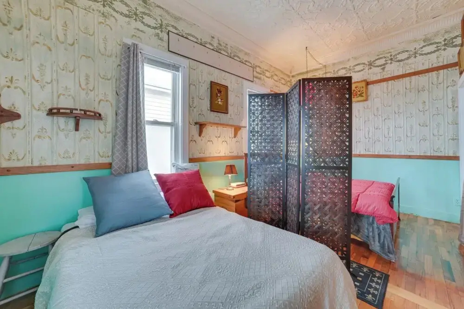 Historic Houghton Lake Getaway Near Shoreline