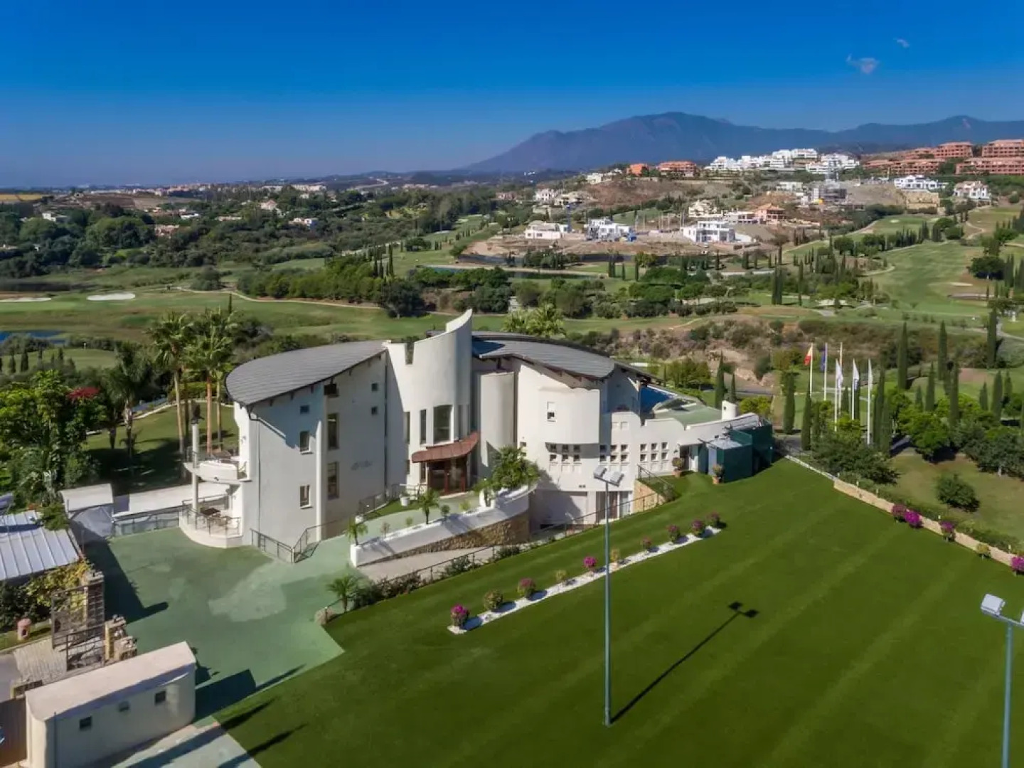 Villa With 8 Bedrooms in Benahavís, With Private Pool, Enclosed Garden