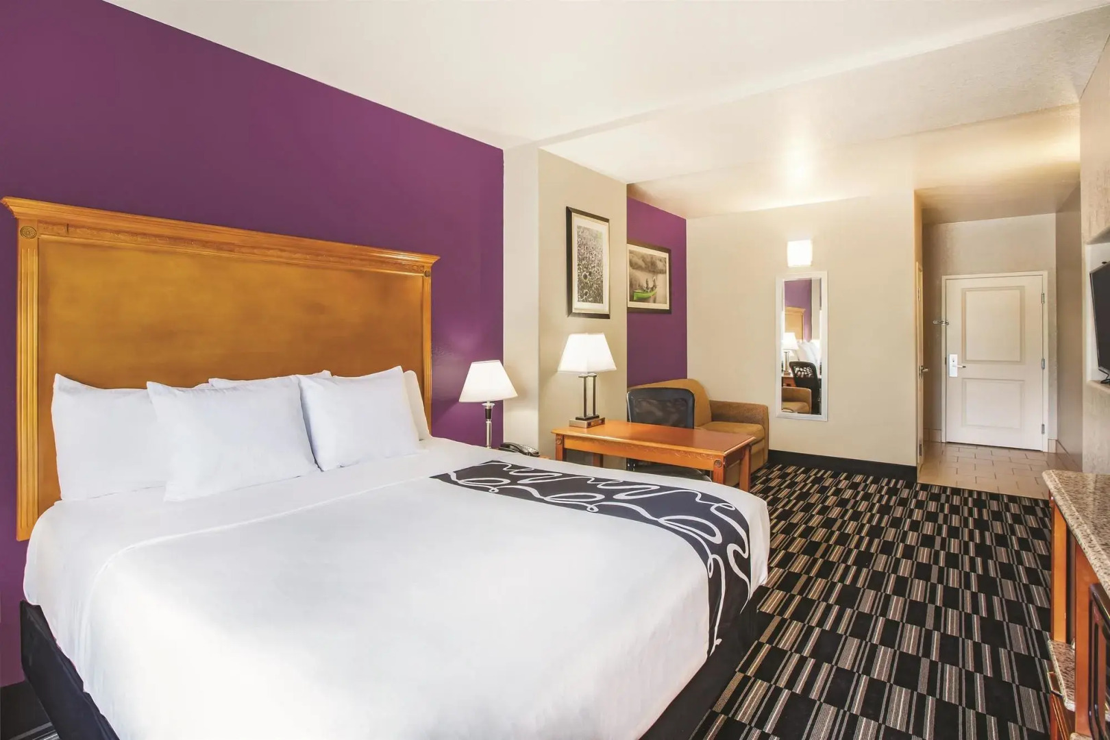 La Quinta Inn & Suites by Wyndham Ada