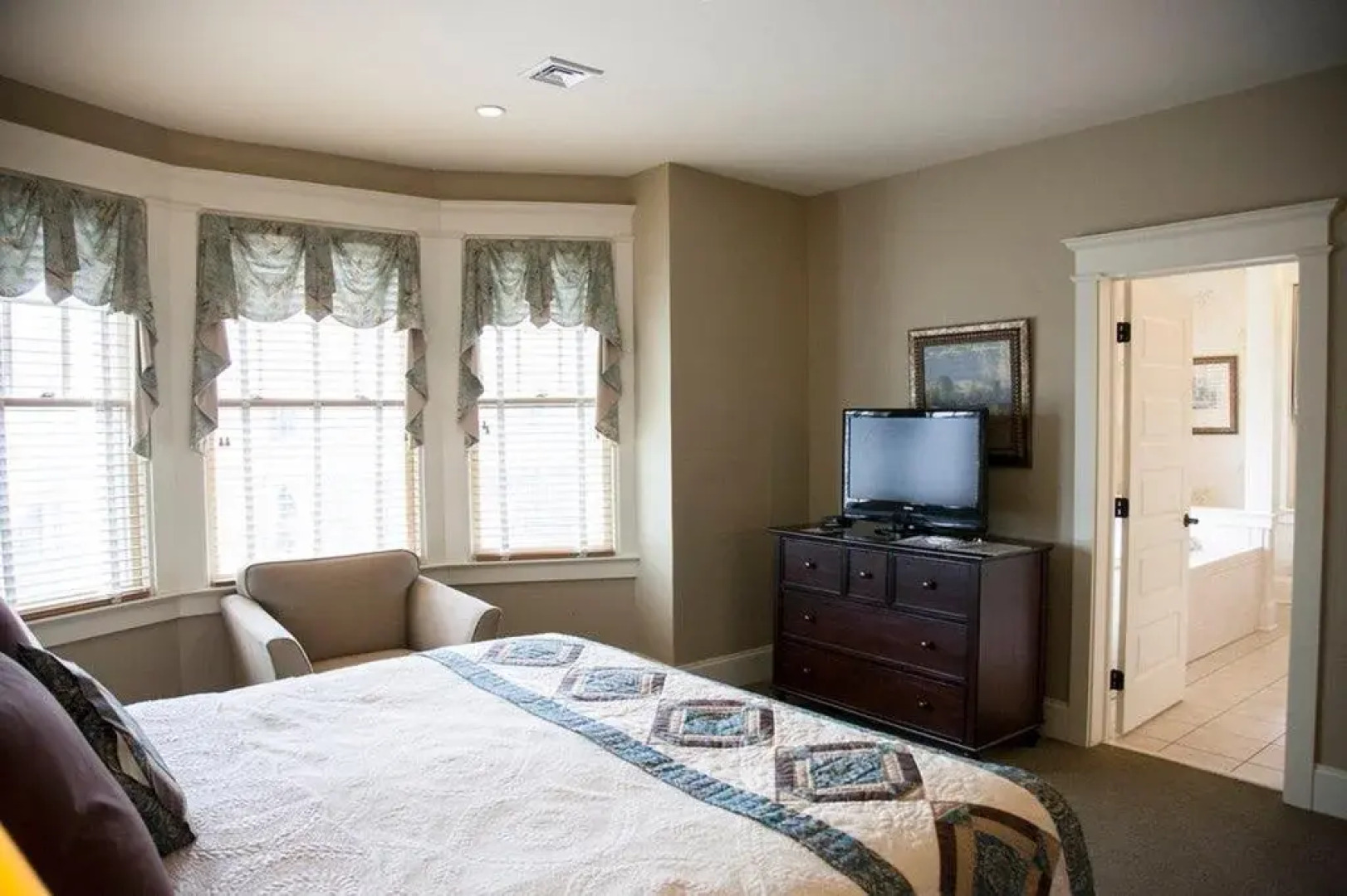 The Inn at Kitchen Kettle