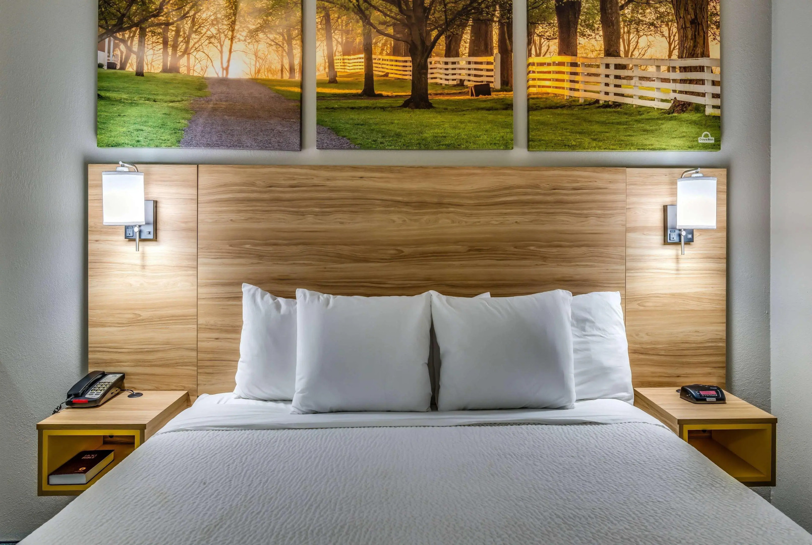 Days Inn & Suites by Wyndham Prattville-Montgomery